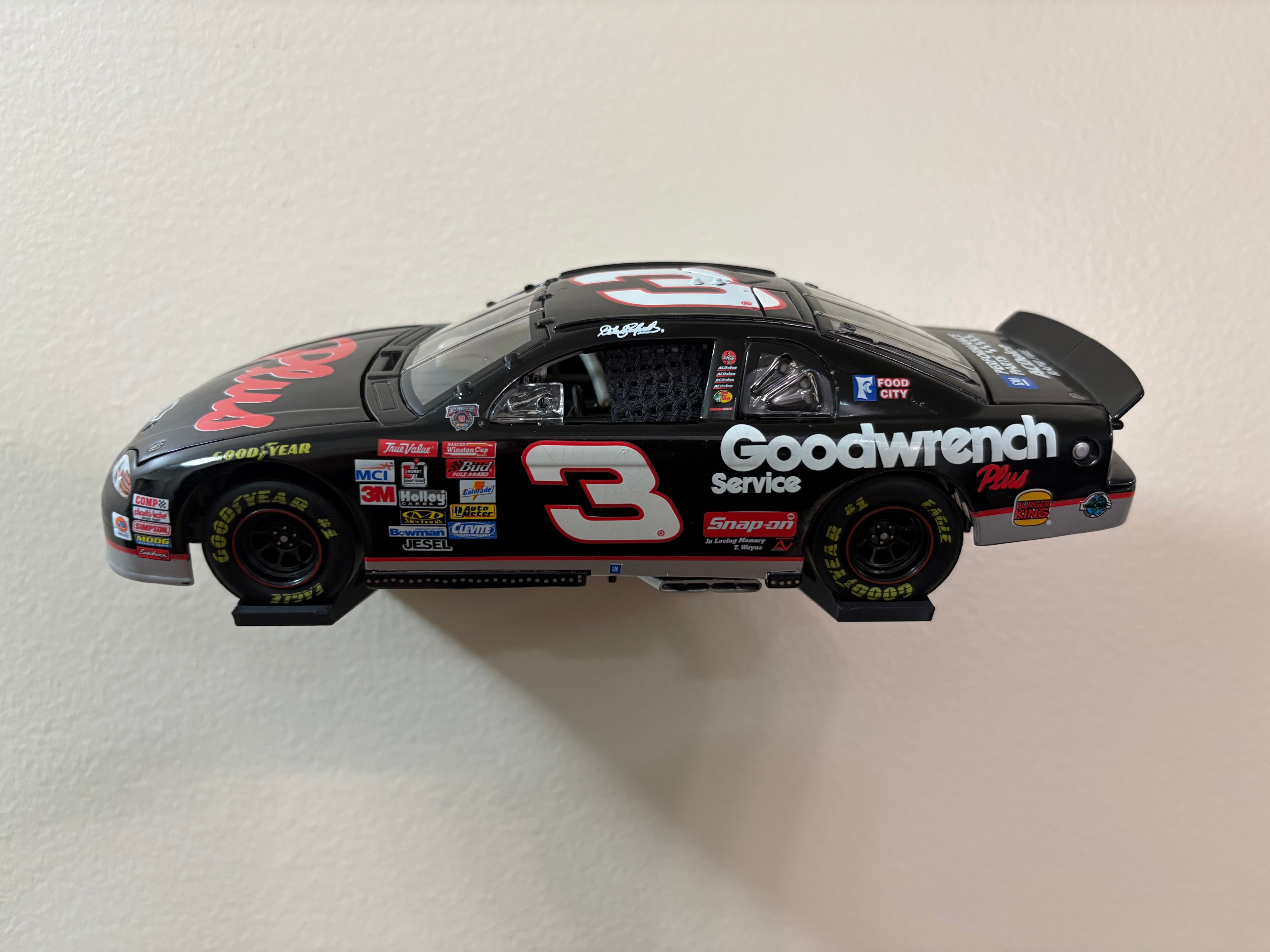 Wall Mounted Side Facing 1/24 NASCAR Diecast Stand/Display